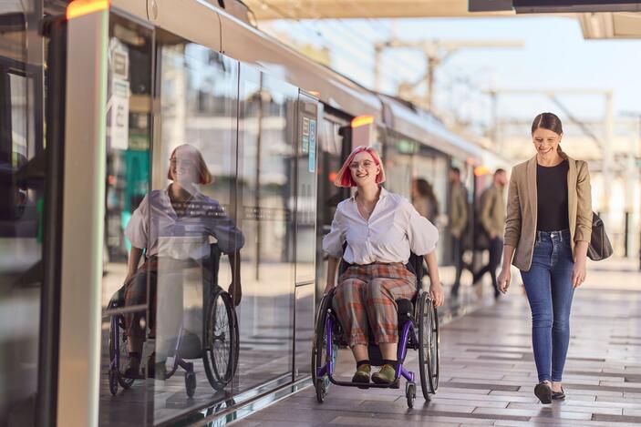 Transport for NSW Passengers exiting from the train at Rouse Hill metro station.