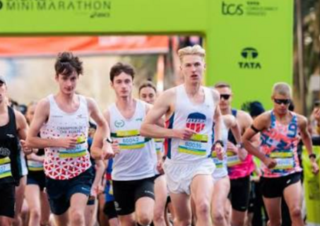 mini marathon start line