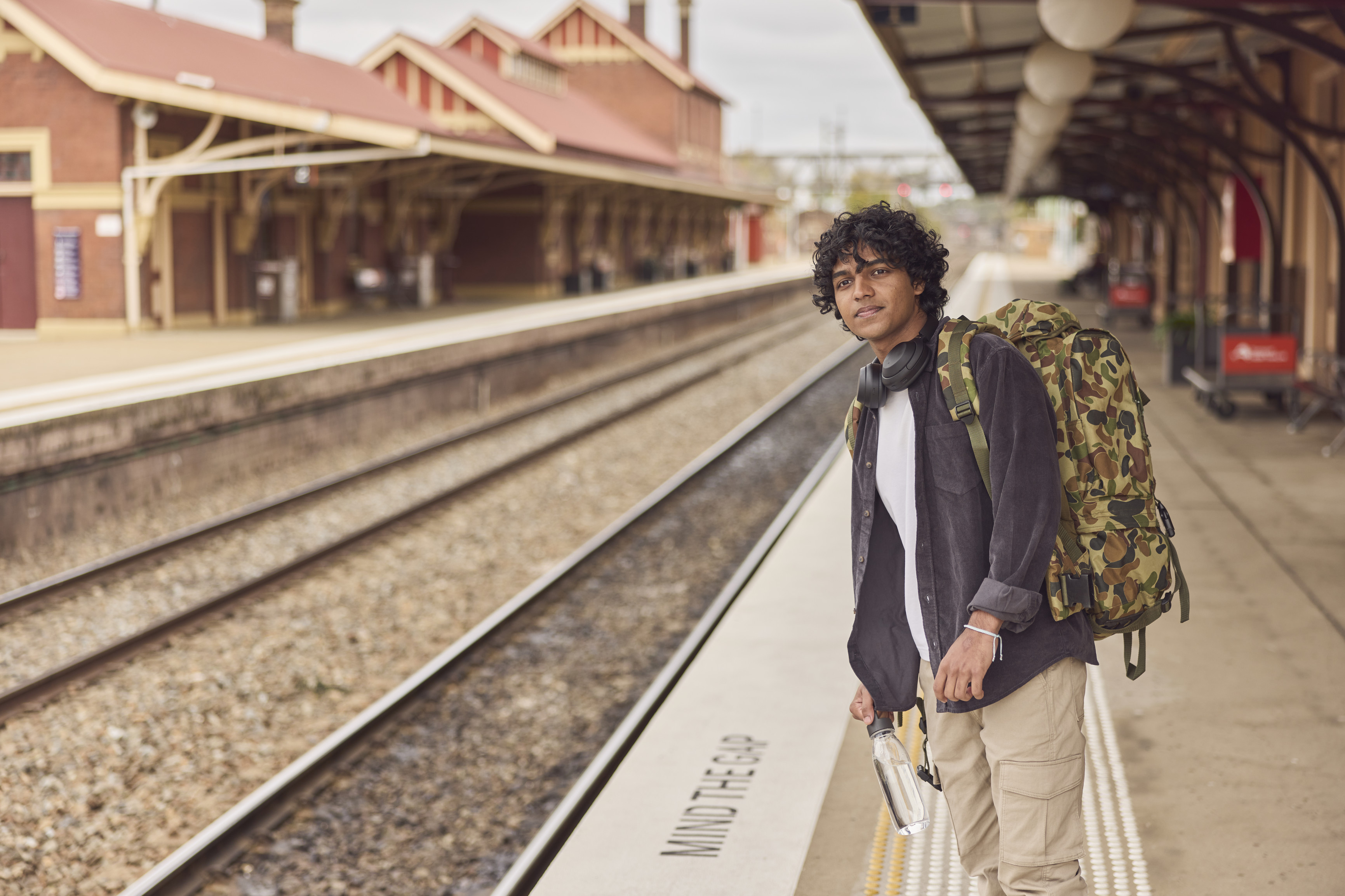 youth-travel-station.jpg