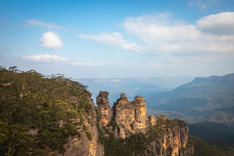 176157-56-three-sisters-blue-mountains-destinationnsw-tile.jpg