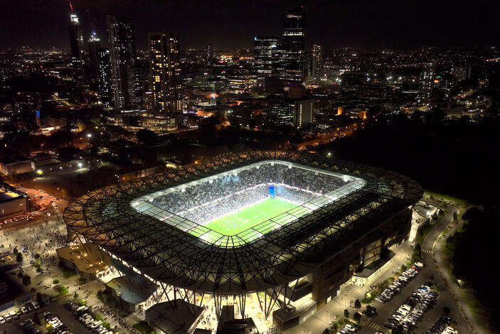 Western_sydney_stadium exterior night time