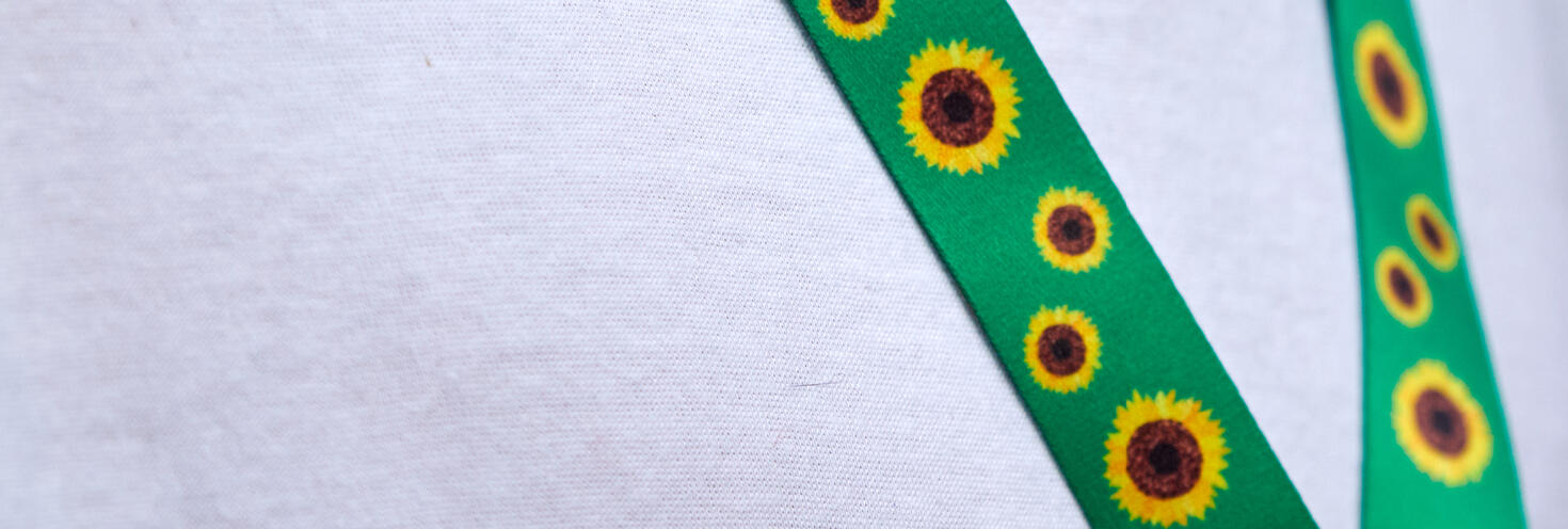 sunflower travel lanyard