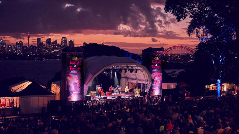 Twilight at Taronga Zoo hero