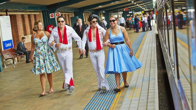 Parkes - Elvis hero