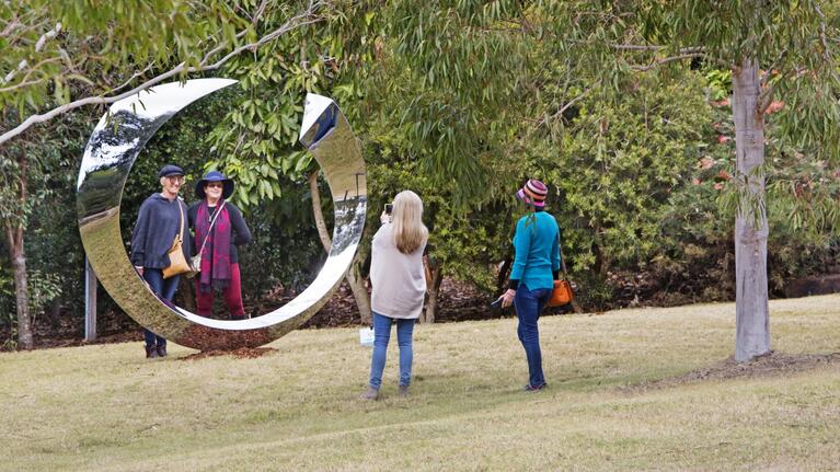 Sculpture on Clyde