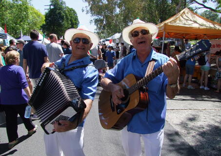 Norton Street Festa