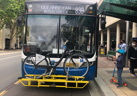 Image of a bus fitted with a bike carrier in front